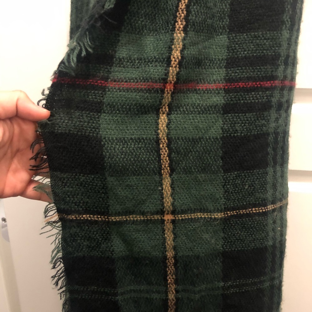 Large, plaid blanket scarf